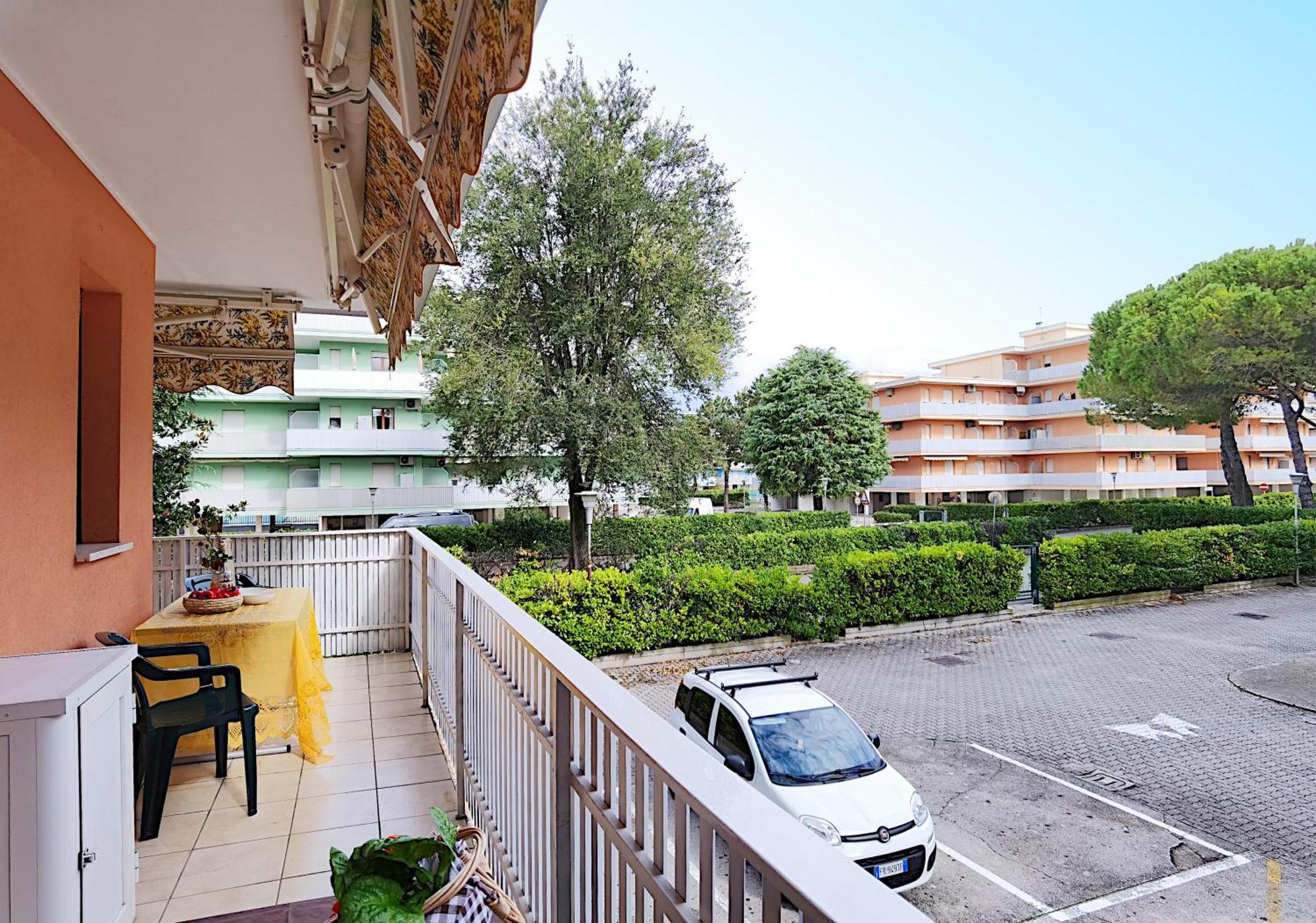 Residence Valbella Бибионе Экстерьер фото